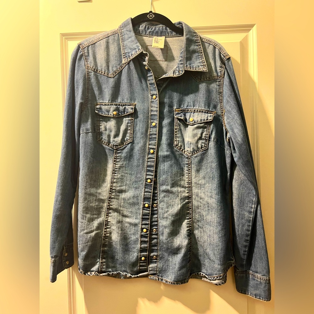 Jean shirt button up